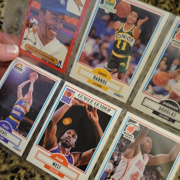 Basketball collectors cards from 90s - Picture 3 of 5